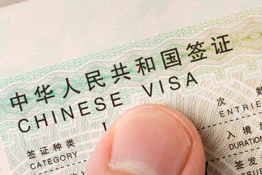 Bạn cần thỏa các điều kiện theo quy định khi đăng ký Visa du học